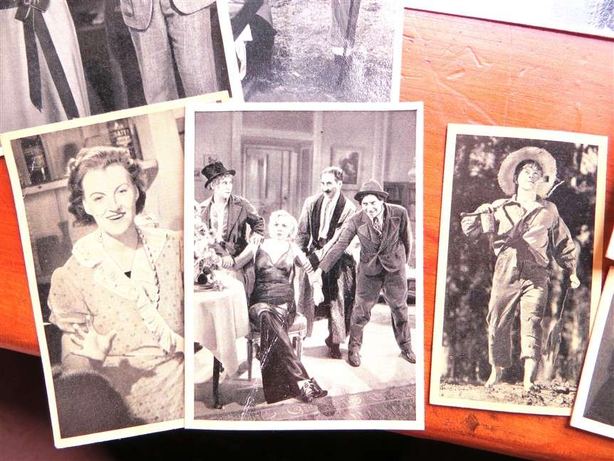 17 x Movies MAX Cigarette Cards - Movies- 1 Bid for All
