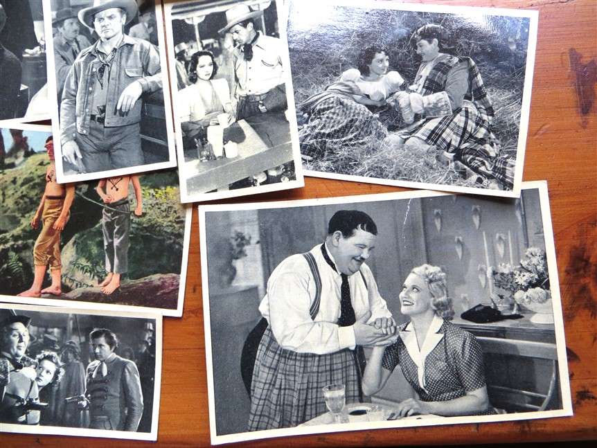 17 x Movies MAX Cigarette Cards - Movies- 1 Bid for All