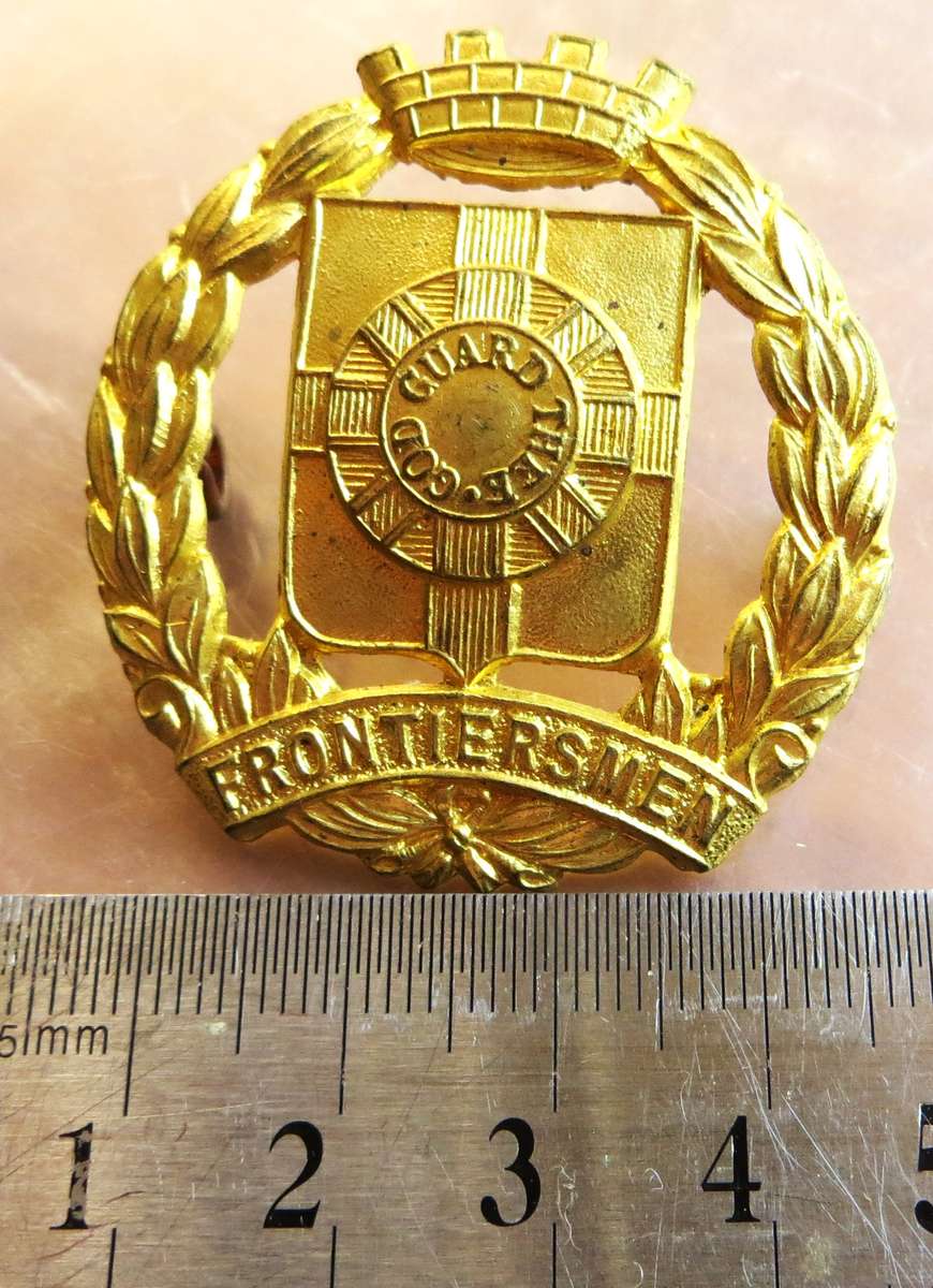Legion of Frontiersmen WWII Cap Bafge - God Guard Thee - Canada Imperial