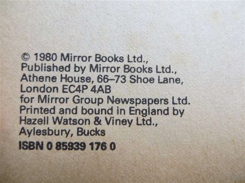 Laugh again with Andy Capp No.22 Comic Book