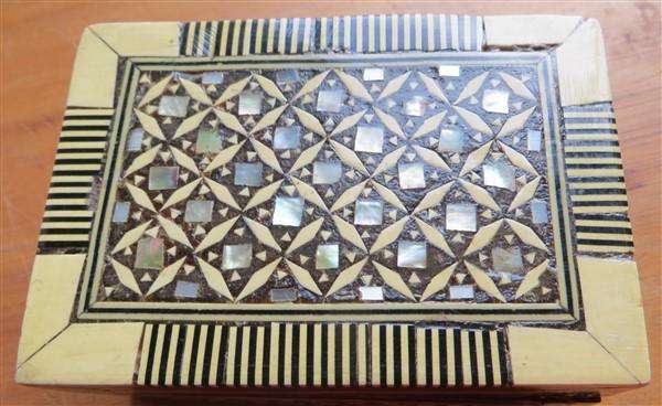 Small Marquetry & Mother of Pearly Inlay Box