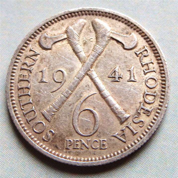 1941 Southern Rhodesia 6d Silver Coin