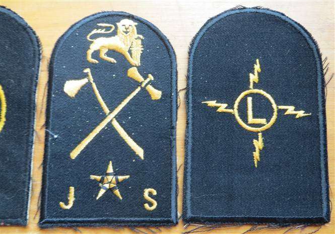 8 x SA Navy Embroidered Badges