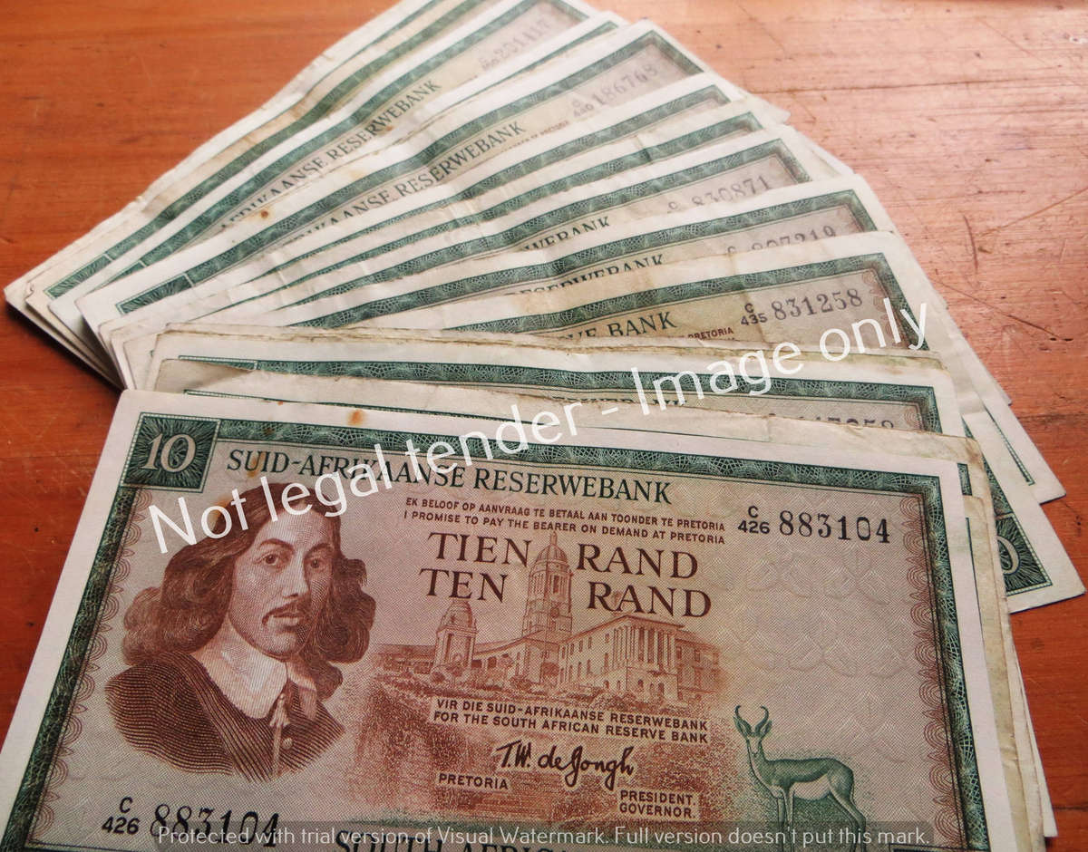 27 x TW de Jongh R10 Notes