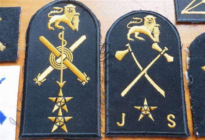 7 x SA Navy Embroidered Badges