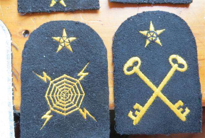 8 x SA Navy Embroidered Badges