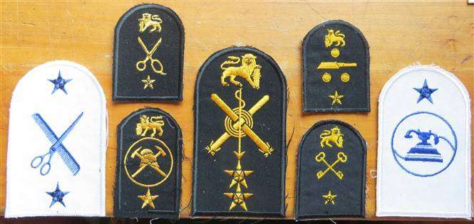7 x SA Navy Embroidered Badges