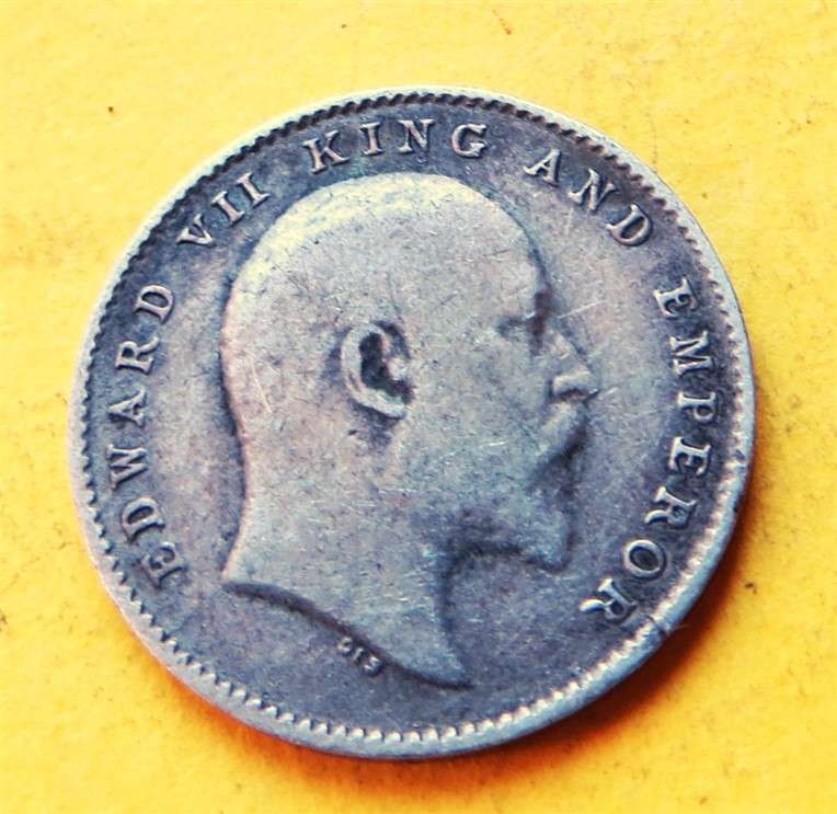 1910 India 2 Annas Silver Coin