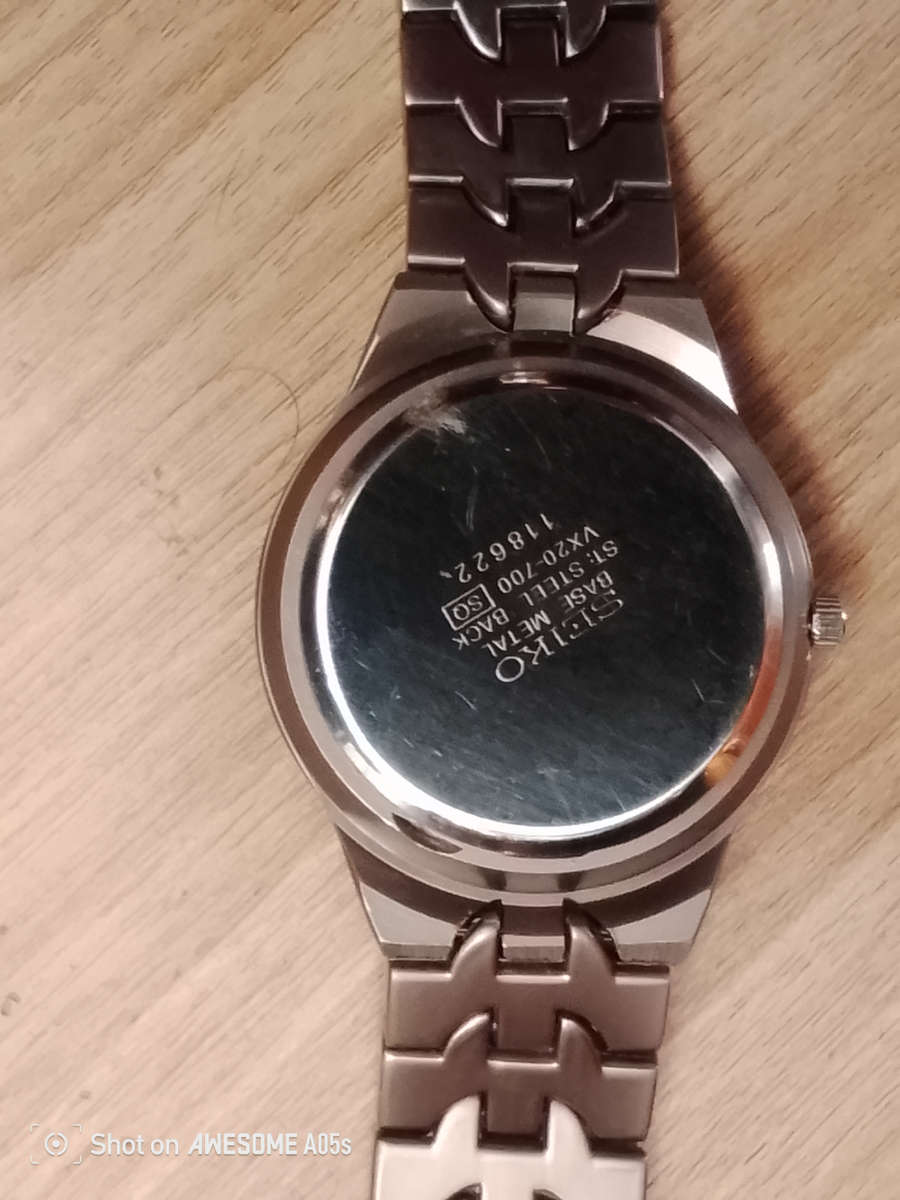 Seiko Crystal 40mm quartz