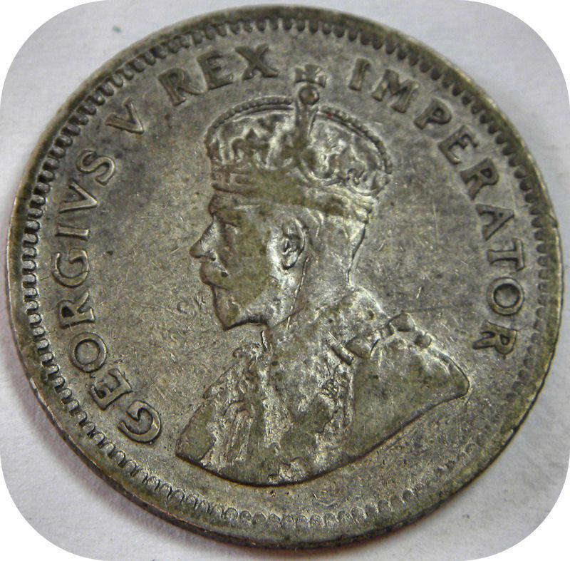 1934 Sixpence below R250!!!