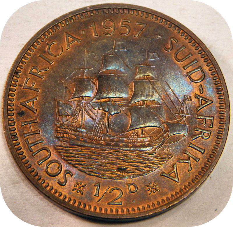 1957 Half penny 1/2d in Lustrous UNC!