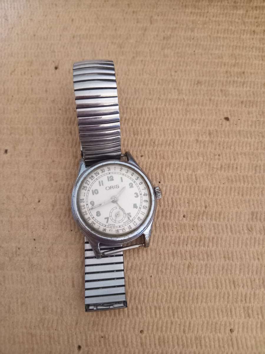 Oris women's watch with Box. Spares or Restoration