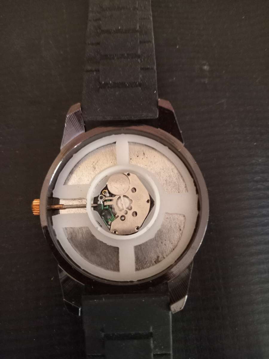 Puma Men's watch . Spares or Restoration