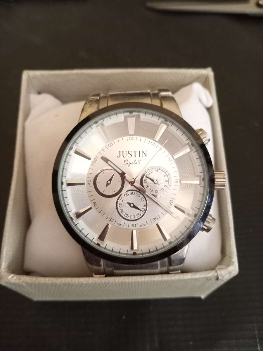 Justin Crystal Men's watch in Box. Spares or Restoration