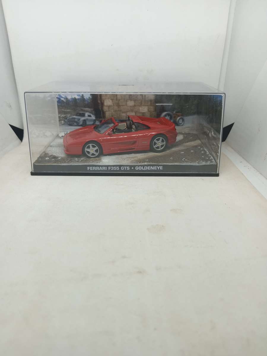 007 Ferrari F355 GTS - Goldeneye - scale 1/43. Sealed. With Book