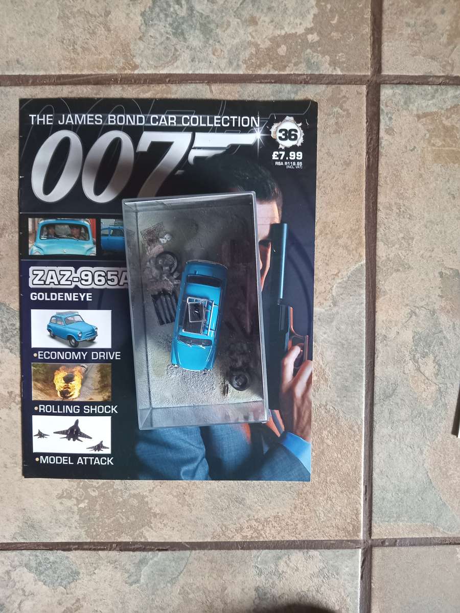 007 Zaz - 965A - Goldeneye - scale 1/43. Sealed. With Book