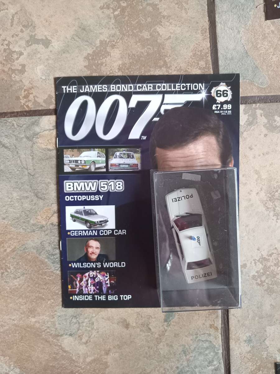 007 BMW 518 - Öctopussy - scale 1/43. Sealed. With Book