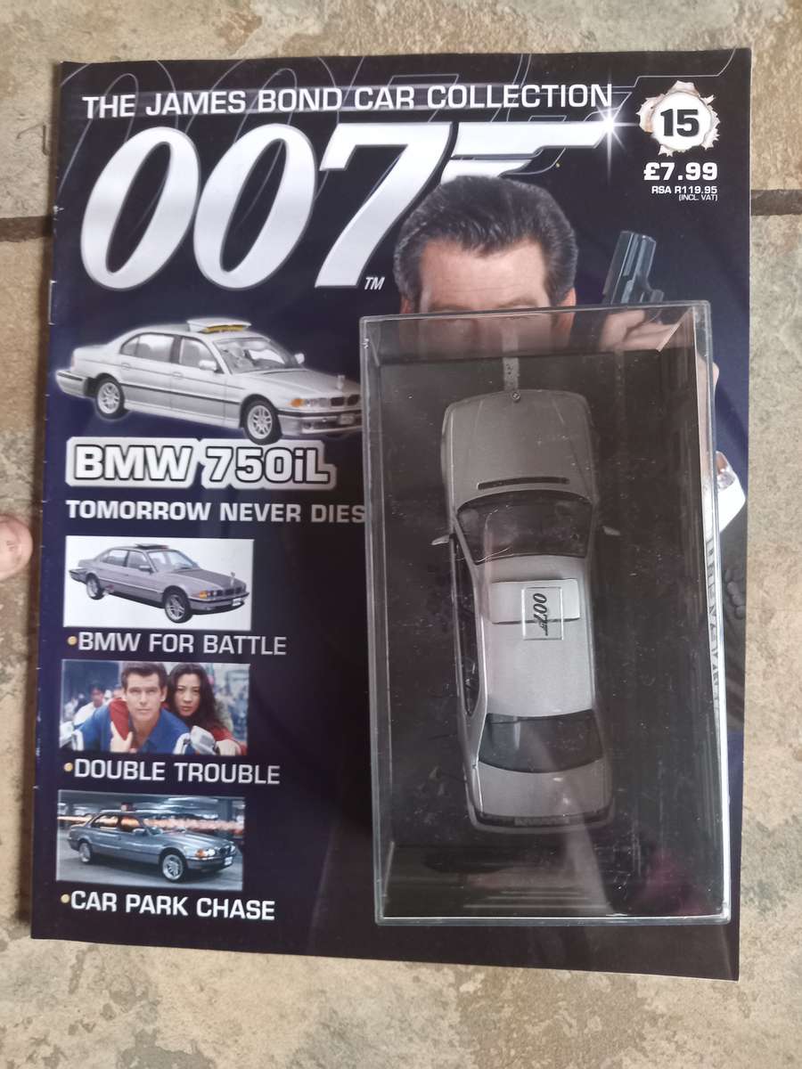 007 BMW 750IL - Tomorrow never Dies - scale 1/43. Sealed. With Book