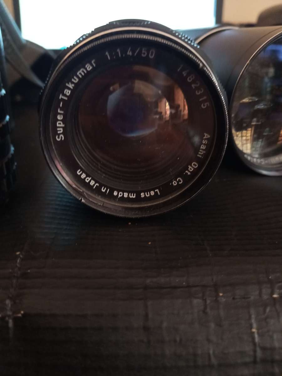 Pentax Asahi Film Camera. Untested with Accessories