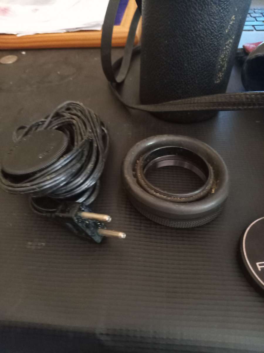 Pentax Asahi Film Camera. Untested with Accessories