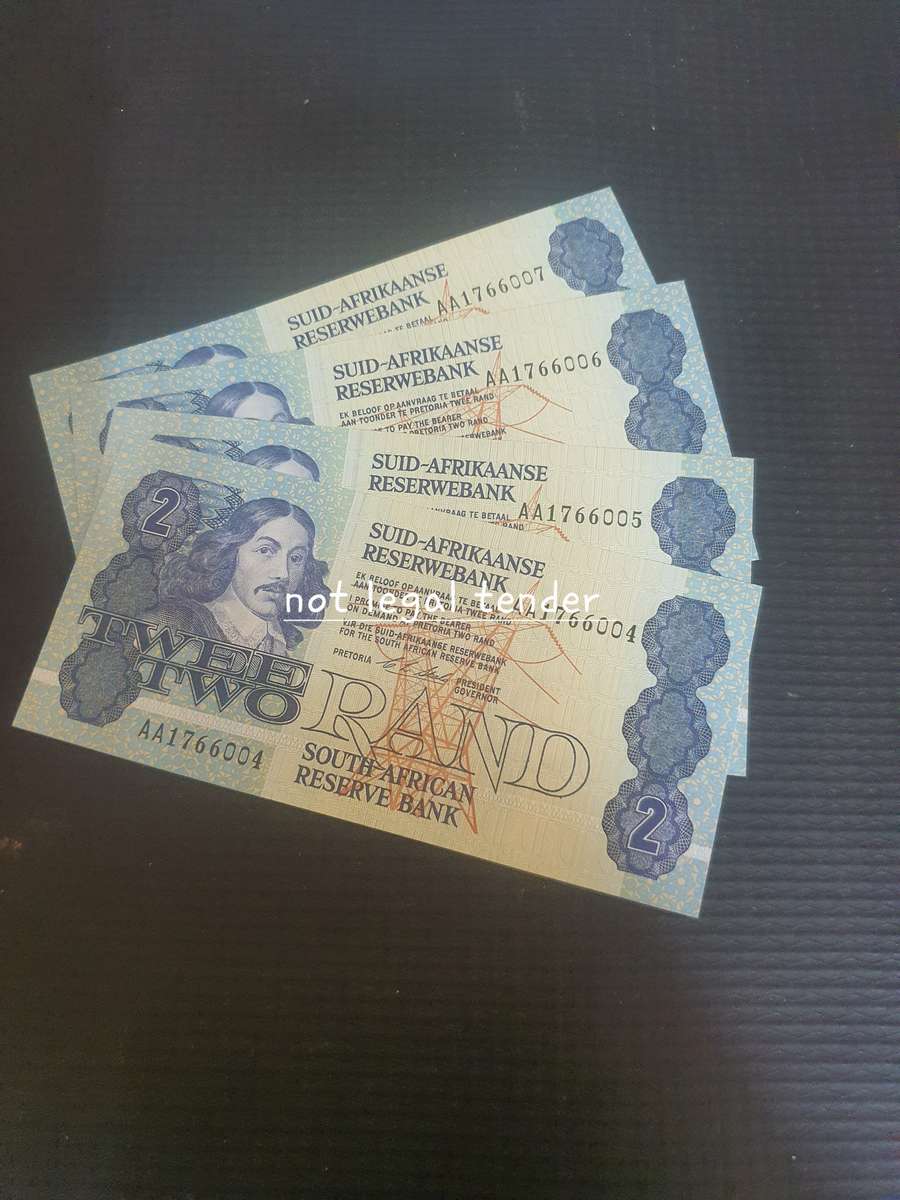 1990 Unc C Stalls 4 Sequential 1st  Issue Afr/Eng Two Rand Banknotes (AA17)