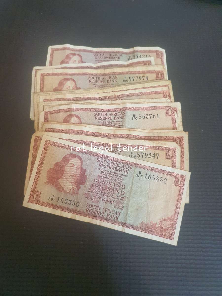 24 1975 TW de Jongh 3rd Issue One Rand Banknotes (B169).