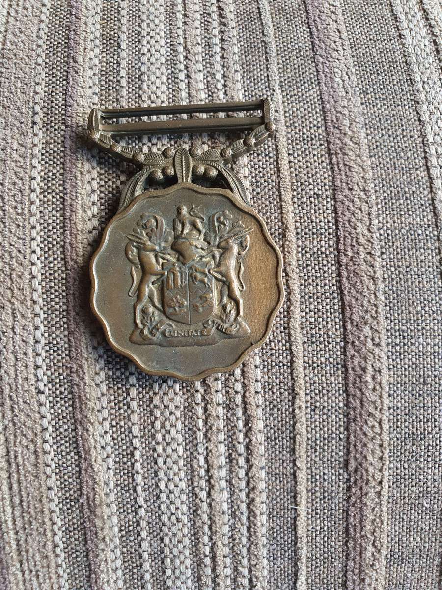 SADF 10 Years For Good Services Medal Full Size