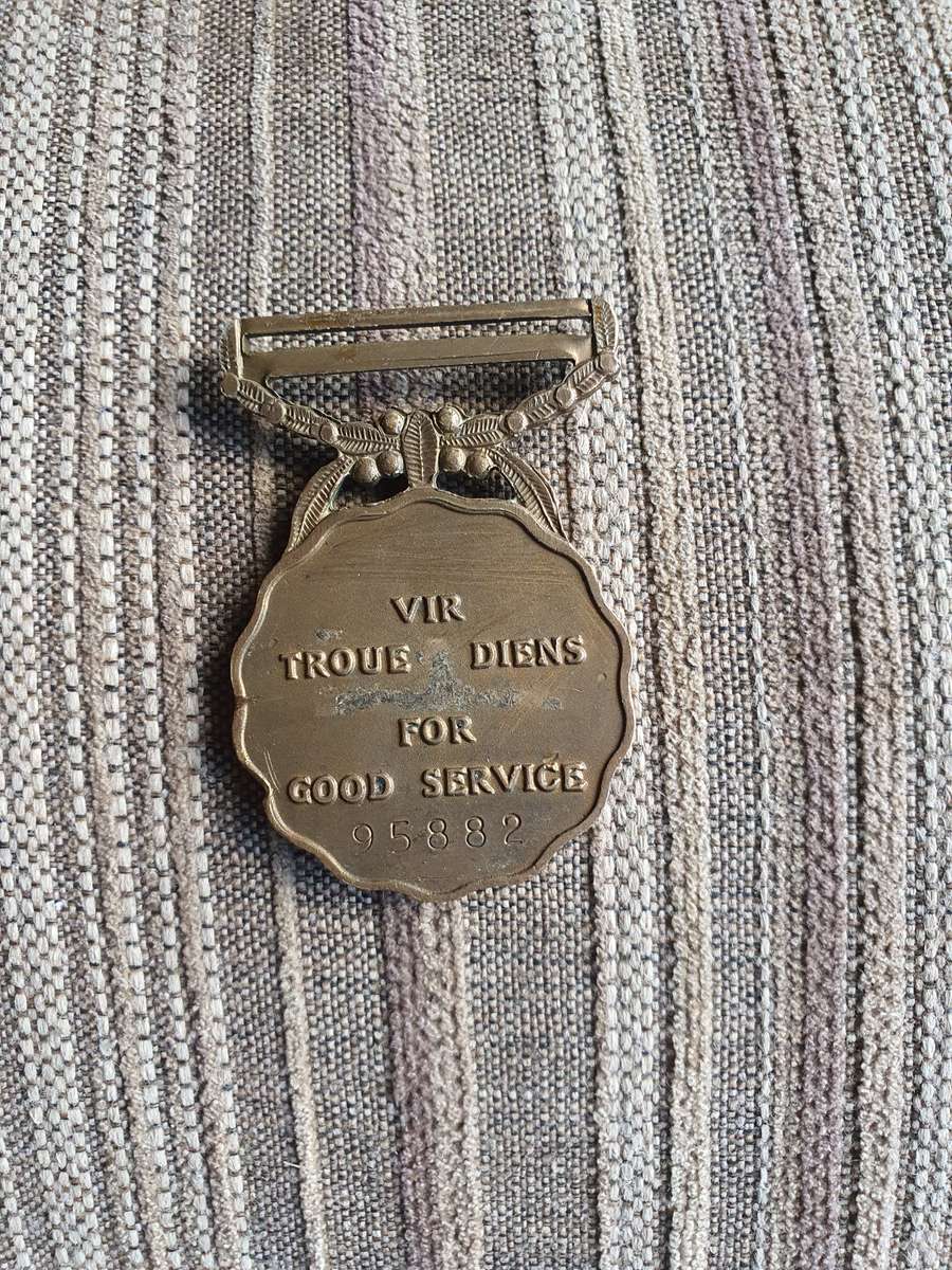 SADF 10 Years For Good Services Medal Full Size