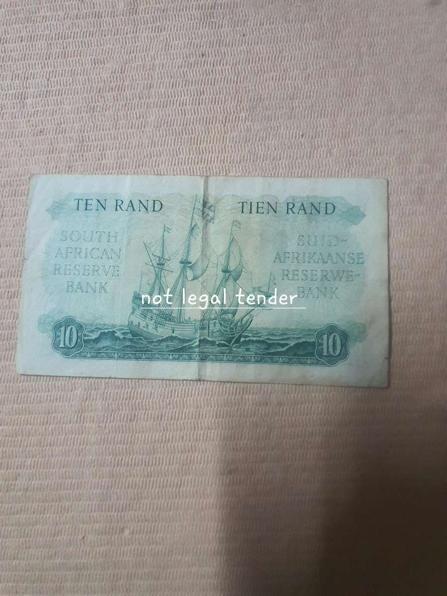 1962 G Rissik 1st issue Afr/Eng Ten Rand Banknote (C27)