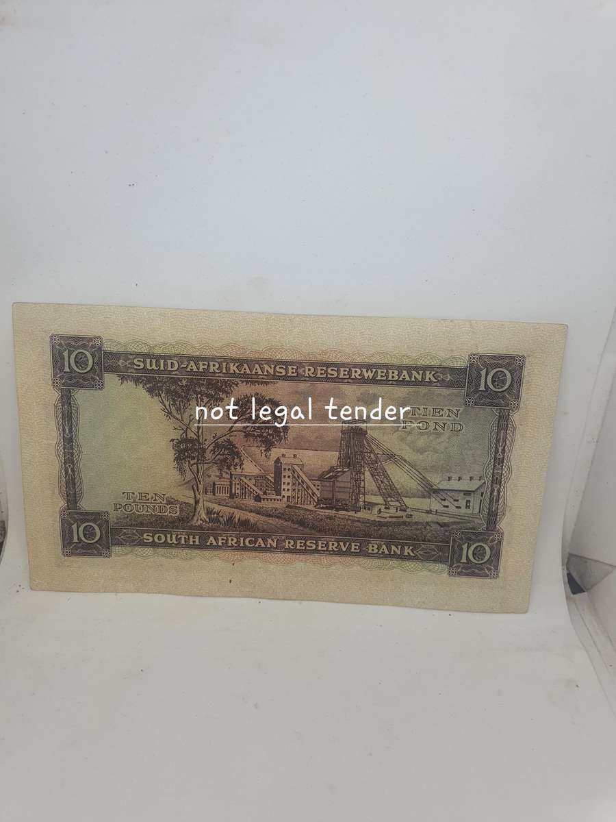 1952 MH de Kock 3rd Issue Afr/Eng Ten Pound Banknote (D1) This could even be unc