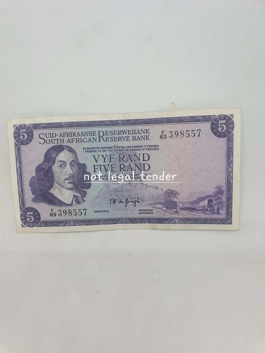 1967 TW de Jongh 1st Issue Afr/Eng Five Rand Banknote (F63)
