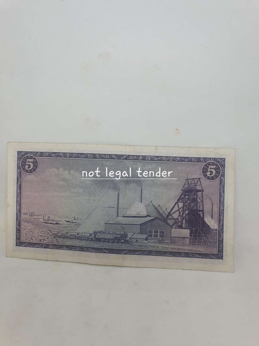 1967 TW de Jongh 1st Issue Afr/Eng Five Rand Banknote (F63)