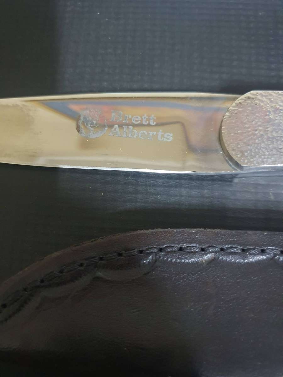New Brett Alberts Pocket Knives.  Blade 13 cm