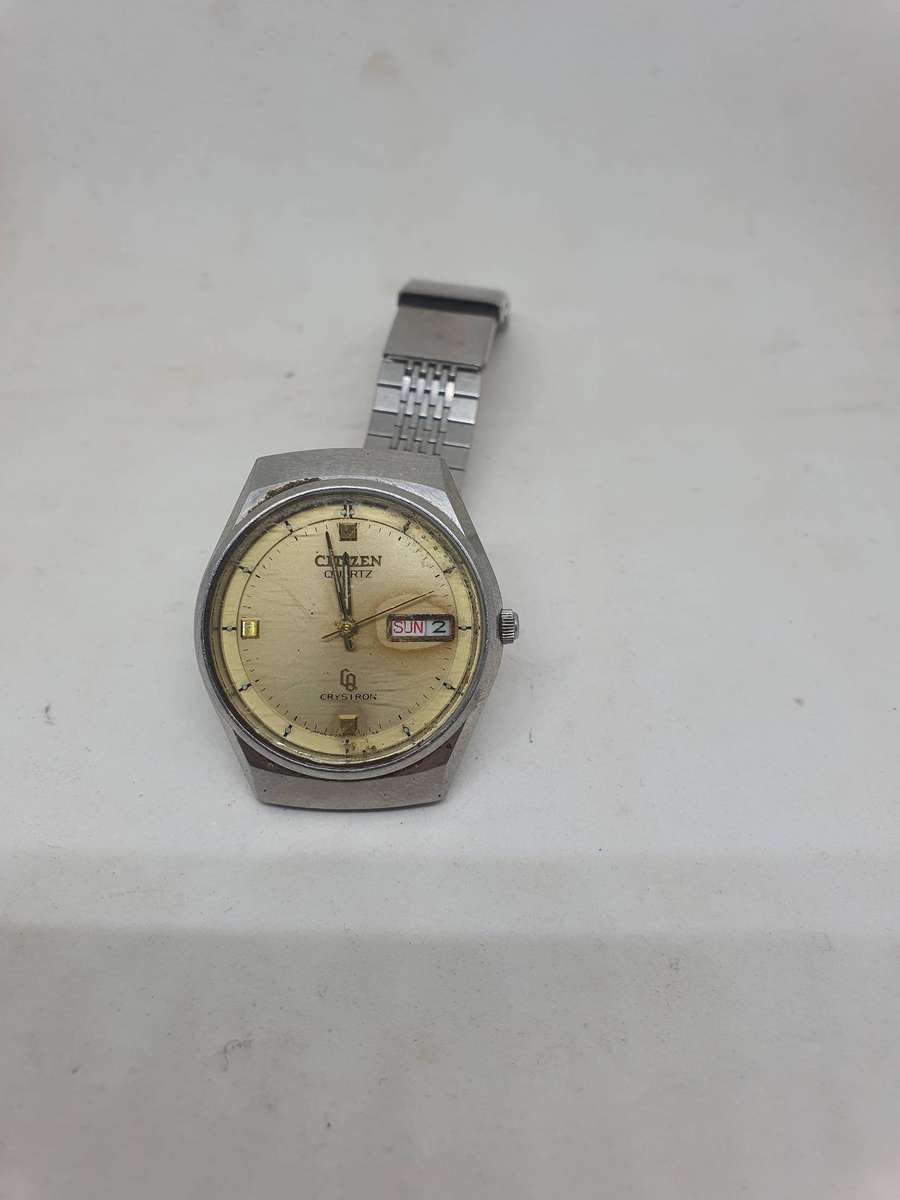 Citizen Day Date Crystron P7100 Men's wrist watch. Spares or Restoration