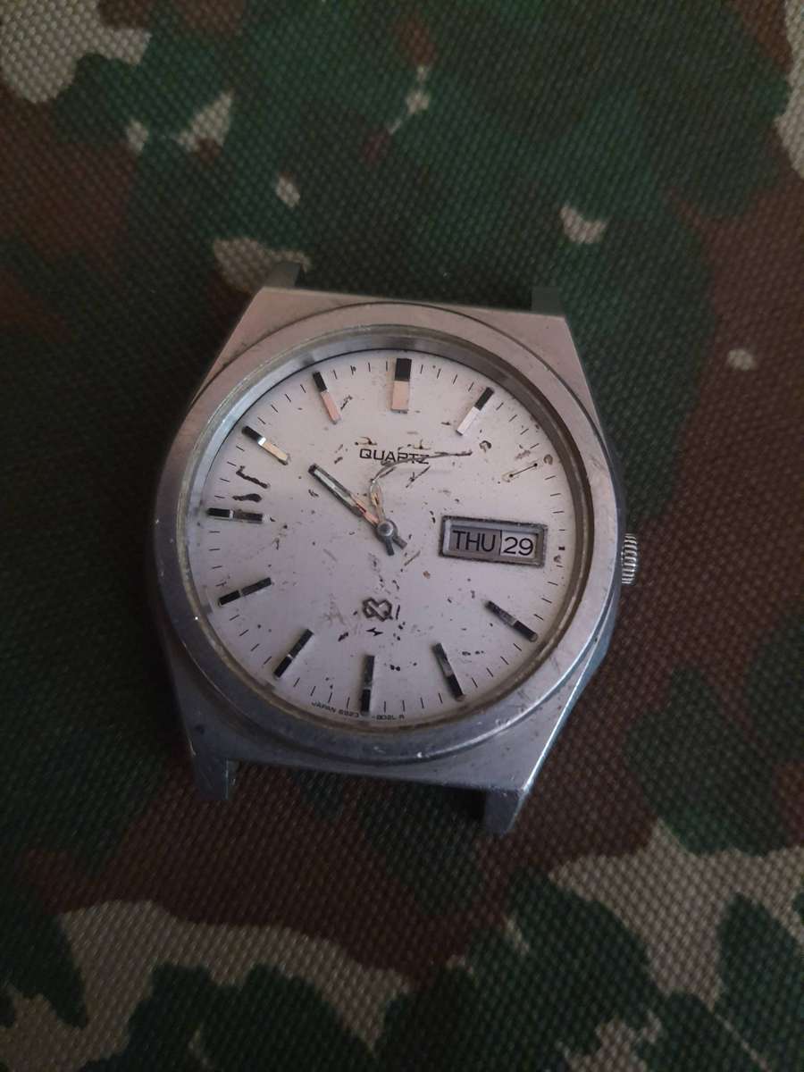 Seiko Men's Quartz Wrist Watch. For restoration or Spares 6923