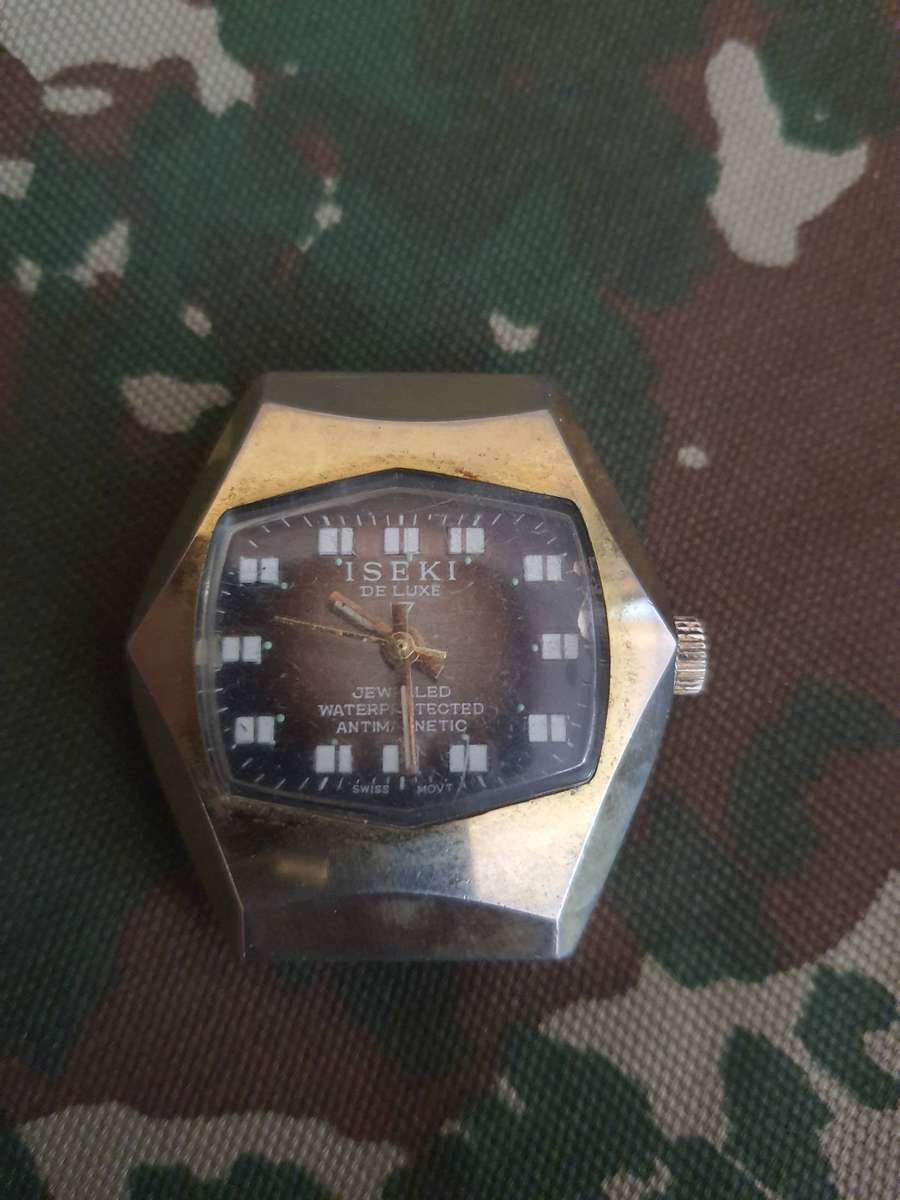 Iseki Deluxe Wrist Watch. For restoration or Spares Works
