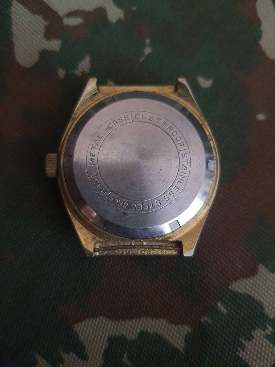 Iseki Deluxe Wrist Watch. For restoration or Spares Works