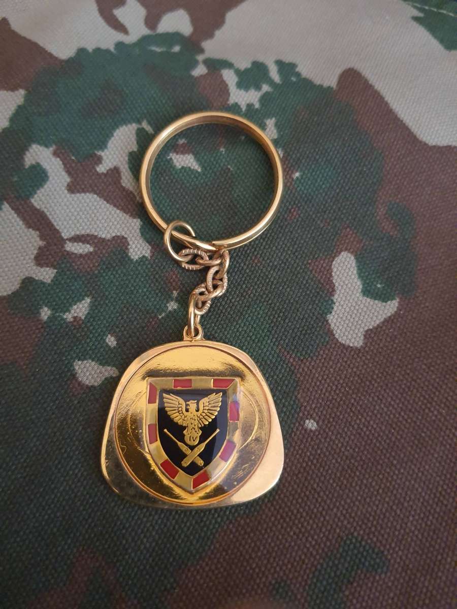 SADF 4th Field Regiment Artillery Key Fob 3 cm diameter