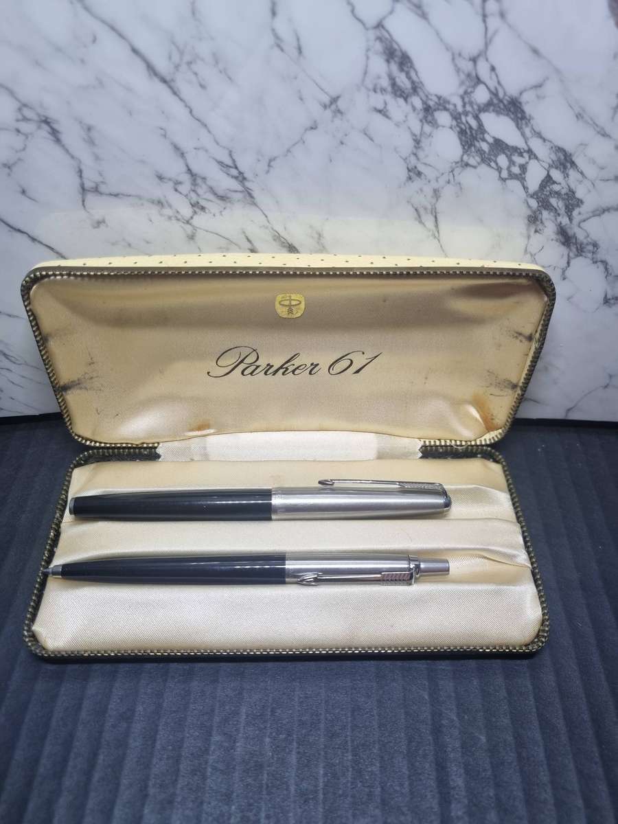 Parker 61 Fountain Pen and Rollerball Pen set in original Box