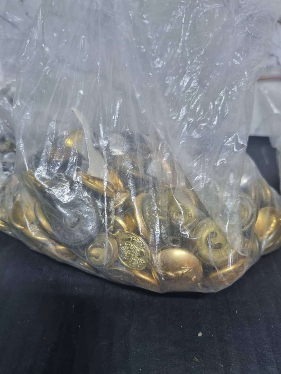 SADF WW1 WW2  Uniform Buttons. Unsorted