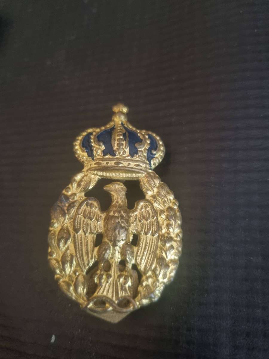 Italian WW 2 Airforce Cap Badge