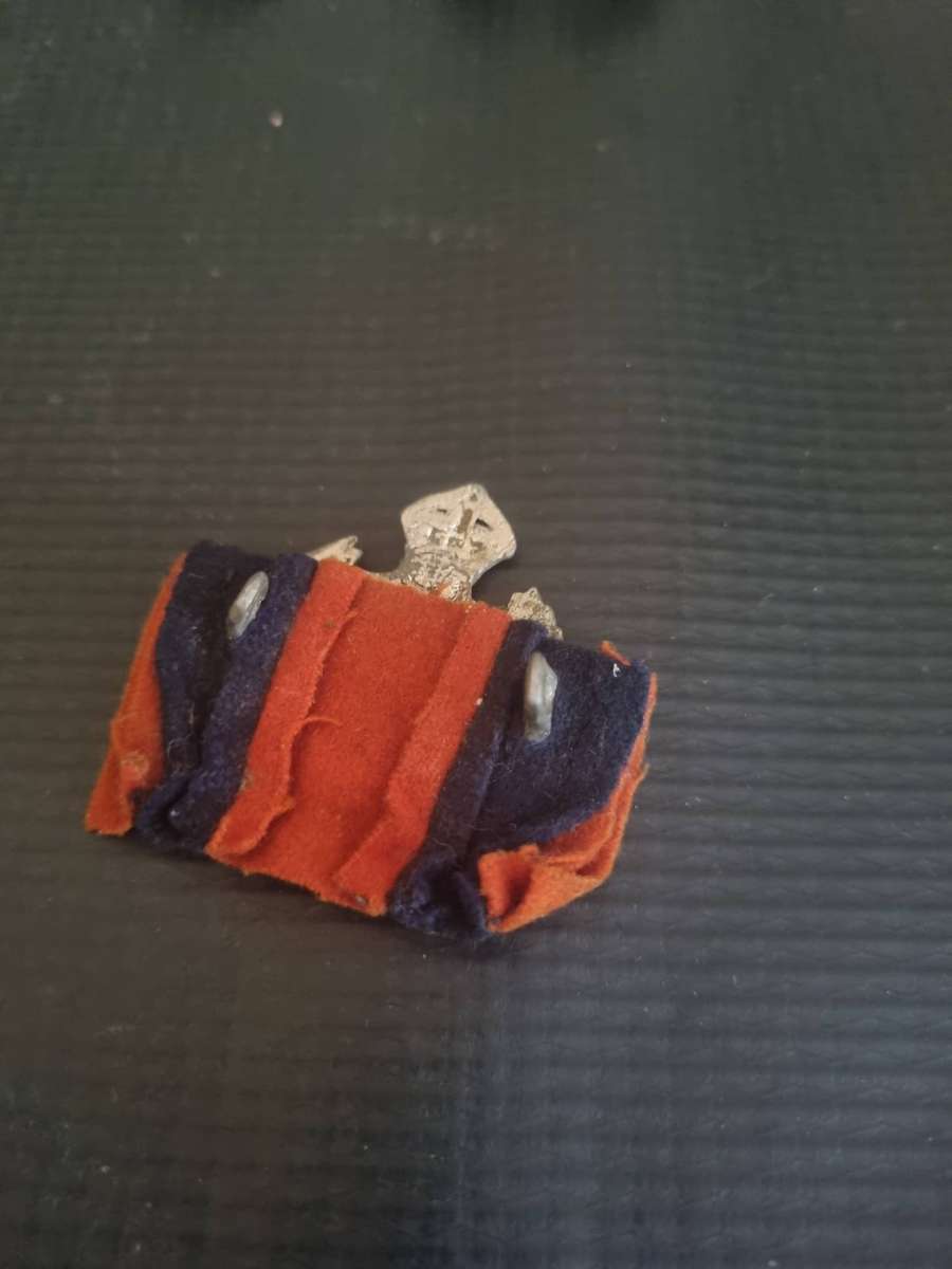 WW 2 SADF Engineering Cap Badge