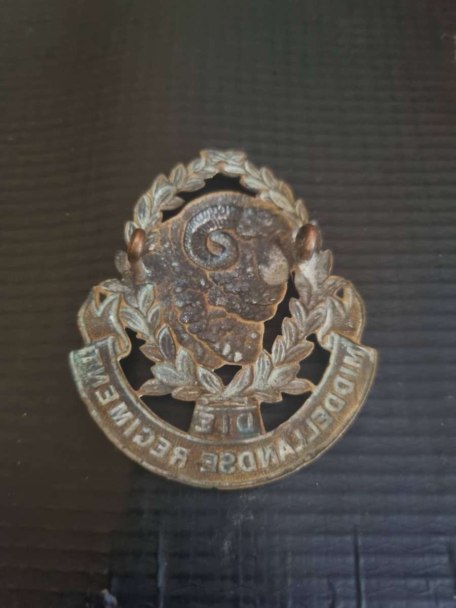 SADF Die Middellandse  Regiment Cap Badge