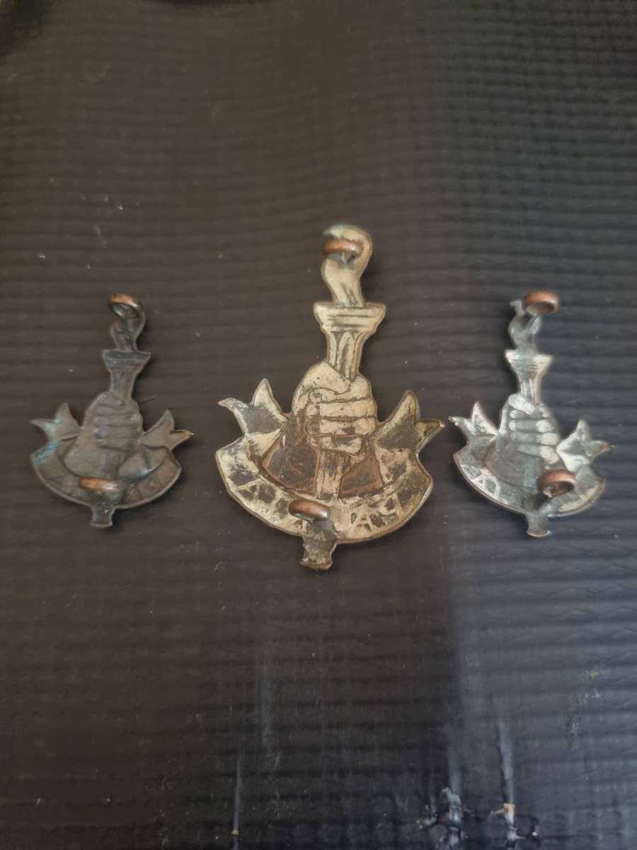 WW 2 SA Youth Training Brigade Cap and 2 collar Badges