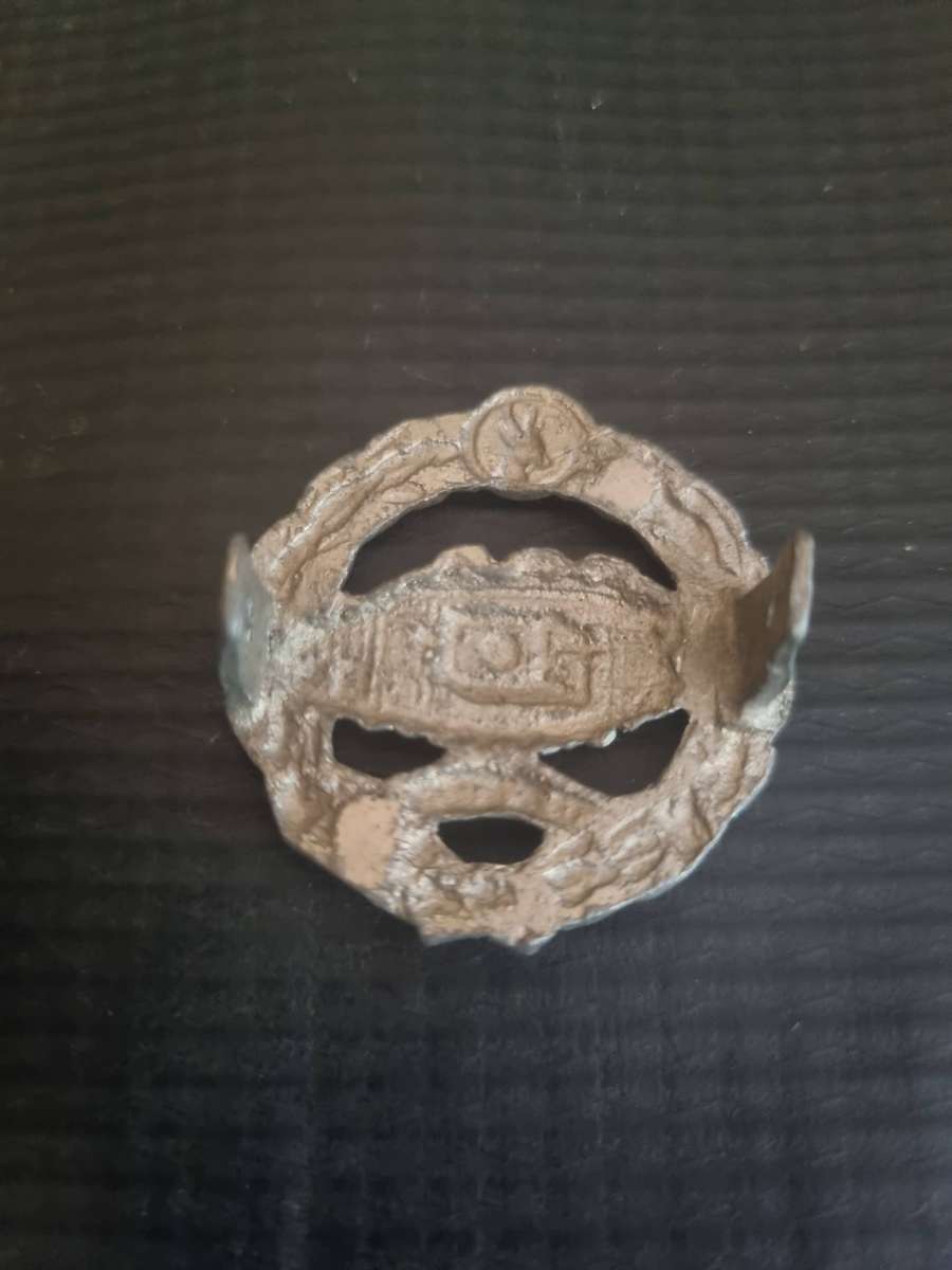 UDF Tank Corps Collar Badges