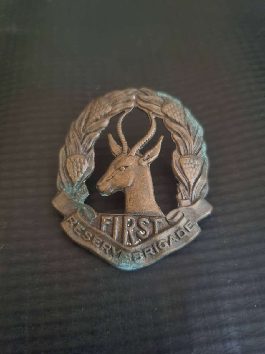 WW 1 SADF First Brigade Cap Badges
