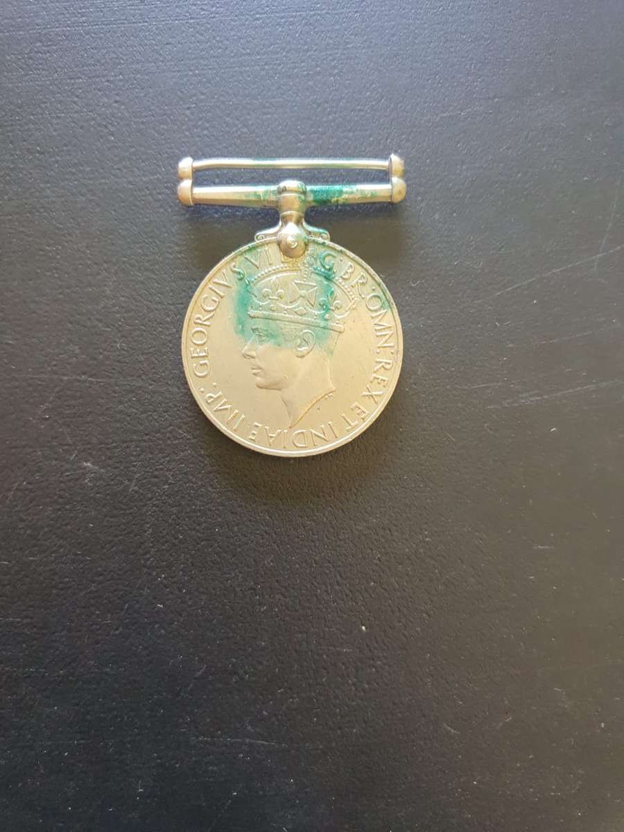 1939 to 1945 WW2 Medal to FL Jones
