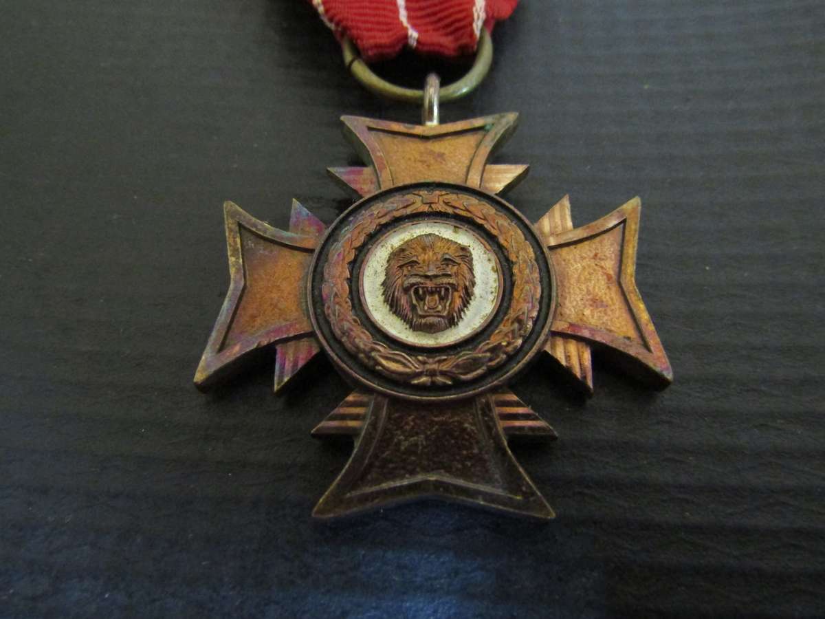 Rhodesian Bronze Cross of Merit Medal Part of set 162