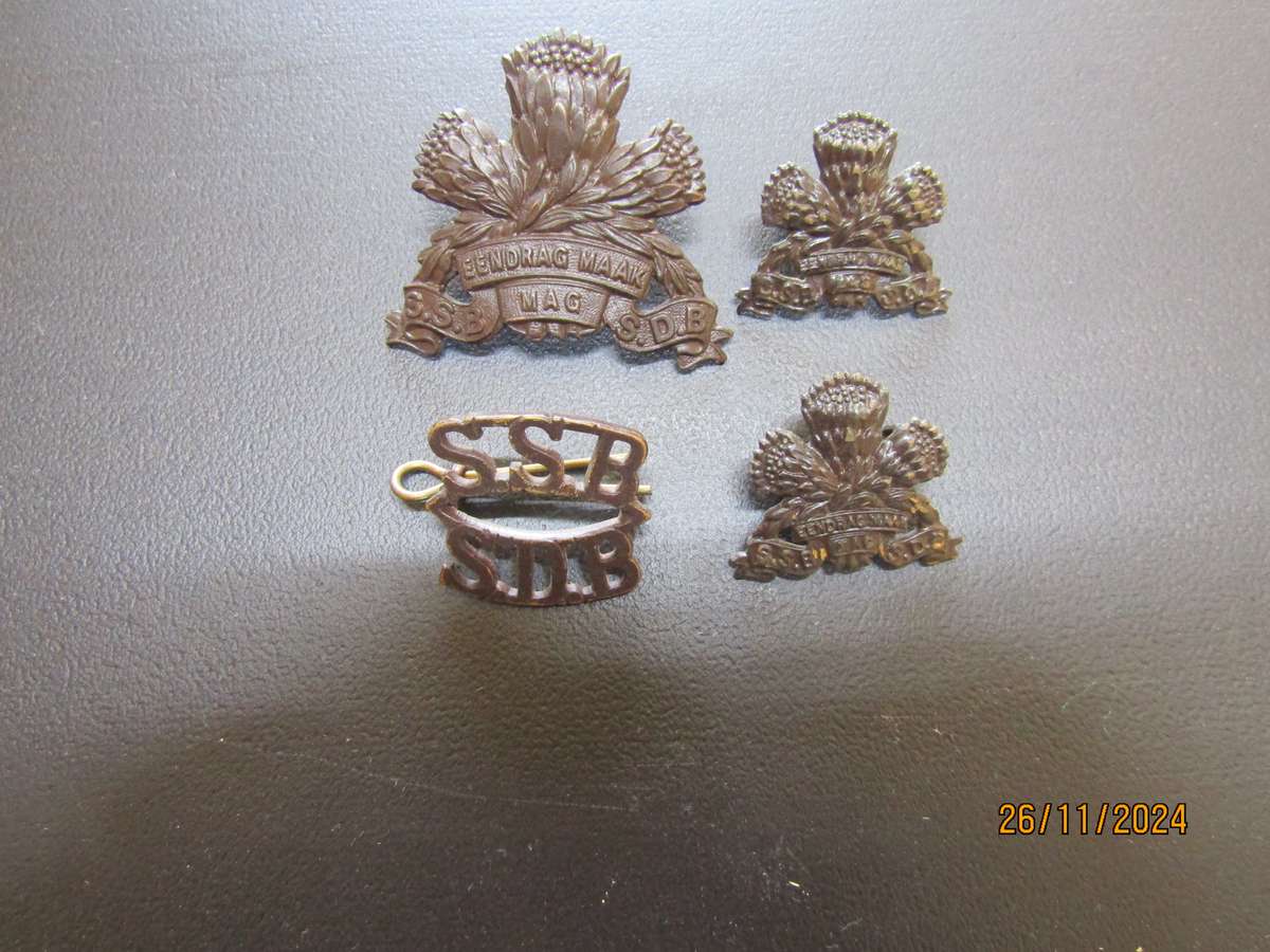 SADF SSB Beret and Shoulder Badges with SSB badge (A)