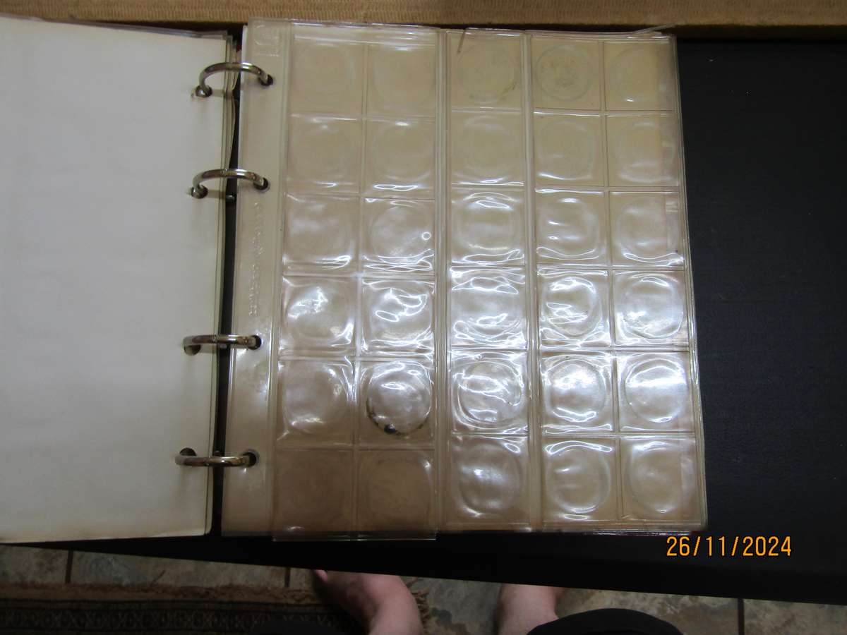 10 Pages Album  Empty with sleeves